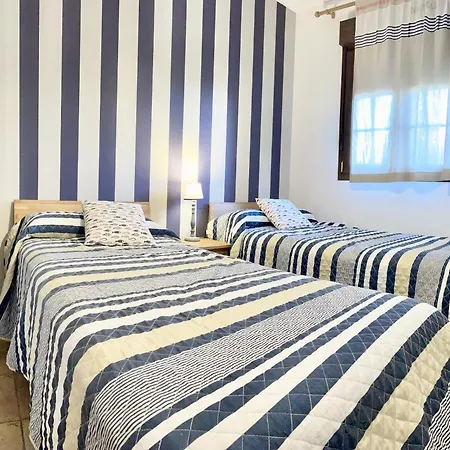 Los Albatros, Apartment